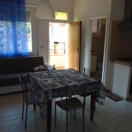 Appartamento Il Geranio Quercianella Exterior foto
